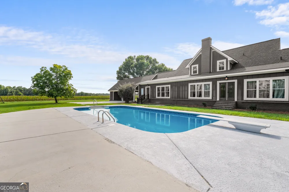 3800 Adabelle RD Register, GA 30452