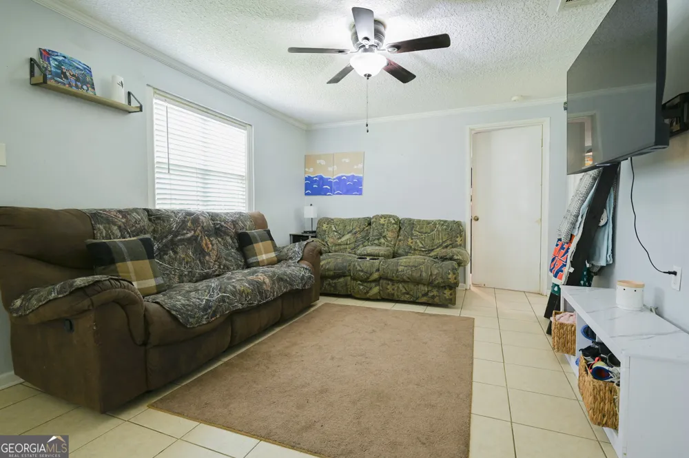 610 Poplar ST Waycross, GA 31501