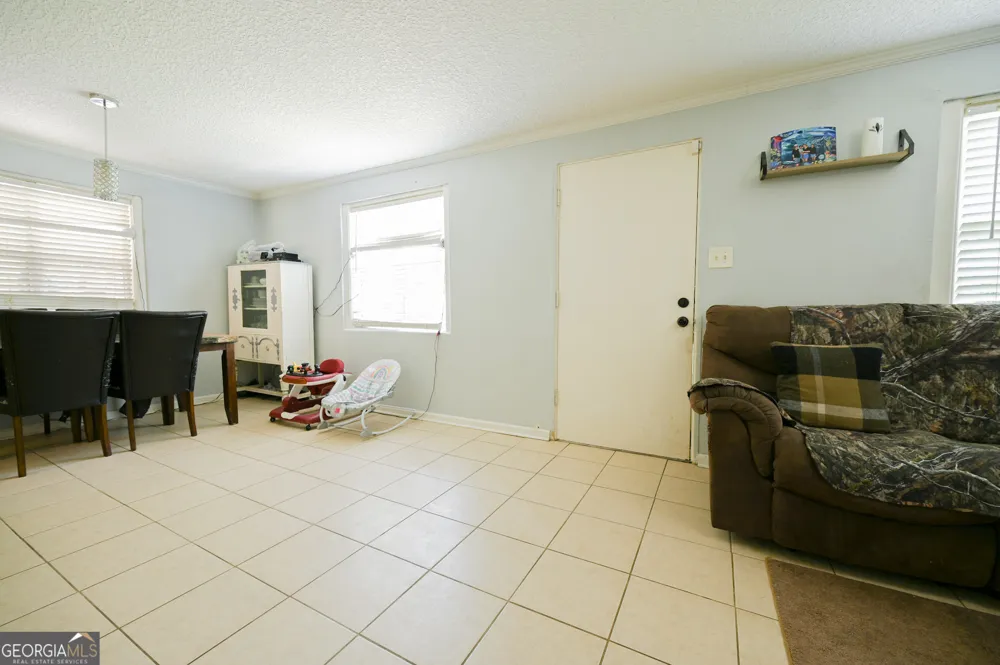 610 Poplar ST Waycross, GA 31501