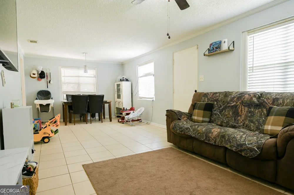 610 Poplar ST Waycross, GA 31501