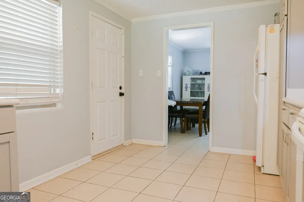 610 Poplar ST Waycross, GA 31501