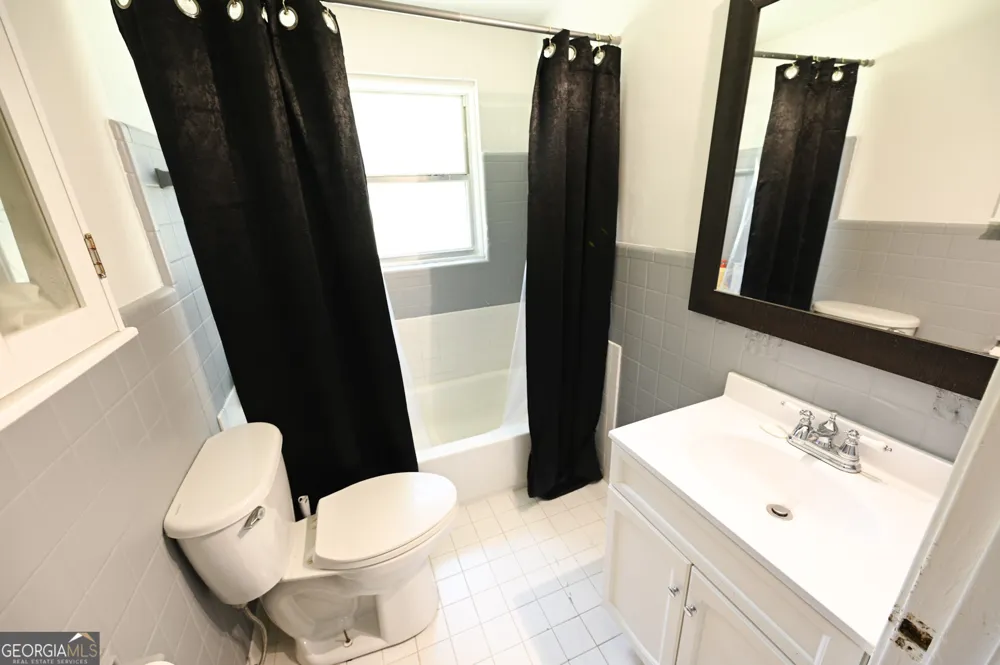 610 Poplar ST Waycross, GA 31501