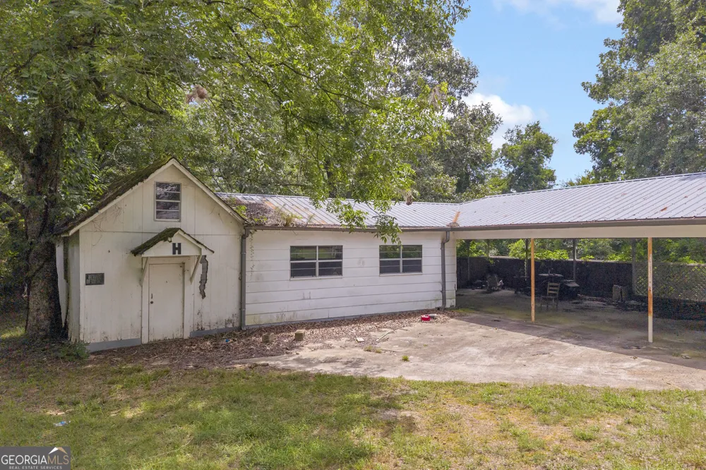 1104 Lexington HWY Elberton, GA 30635