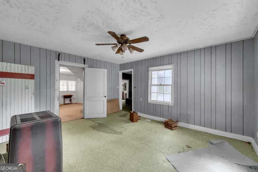 1104 Lexington HWY Elberton, GA 30635
