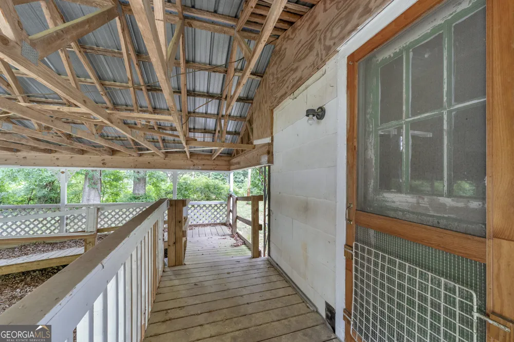 1104 Lexington HWY Elberton, GA 30635