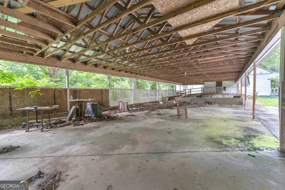 1104 Lexington HWY Elberton, GA 30635