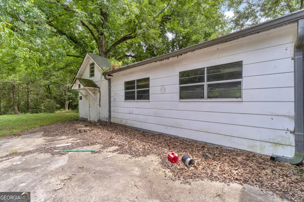1104 Lexington HWY Elberton, GA 30635