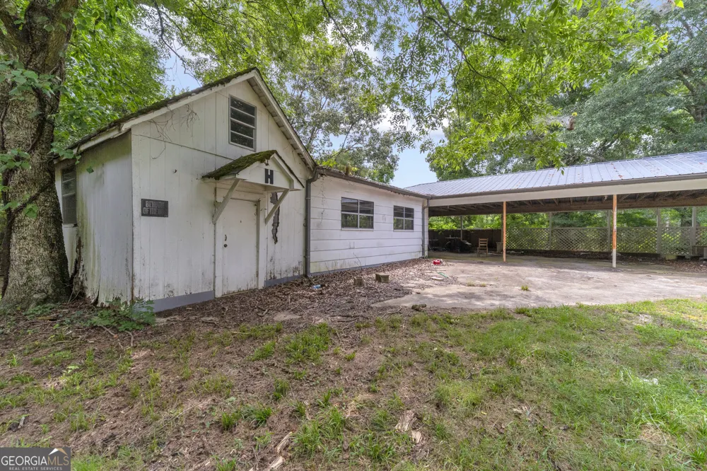 1104 Lexington HWY Elberton, GA 30635