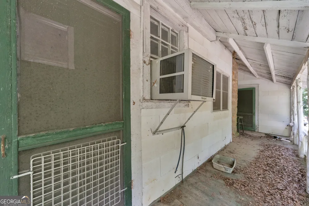 1104 Lexington HWY Elberton, GA 30635