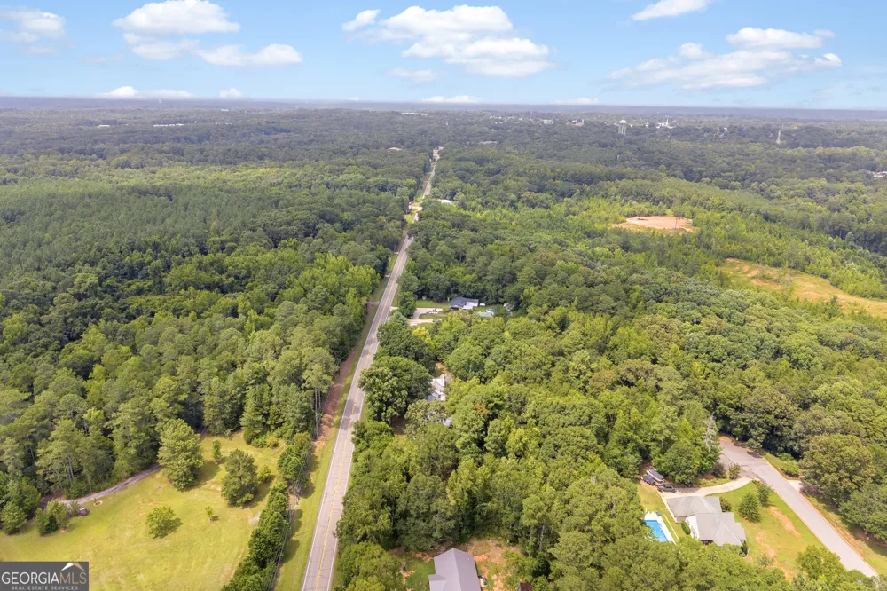 1104 Lexington HWY Elberton, GA 30635