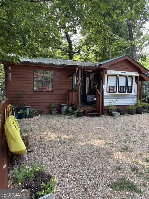 50 Rocky LN