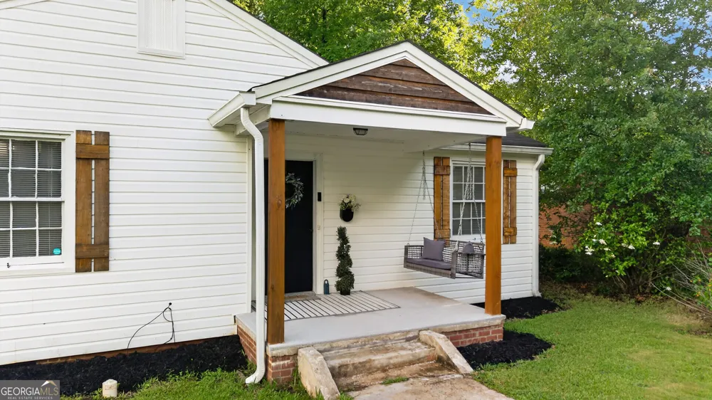 103 Meeks TER Thomaston, GA 30286