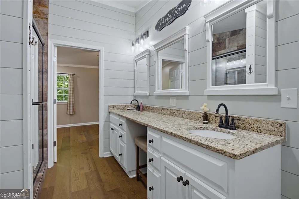 21 River RD Woodland, GA 31836
