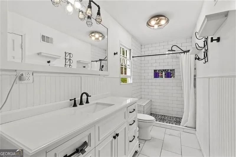 61 Sherwood LN SE Marietta, GA 30067