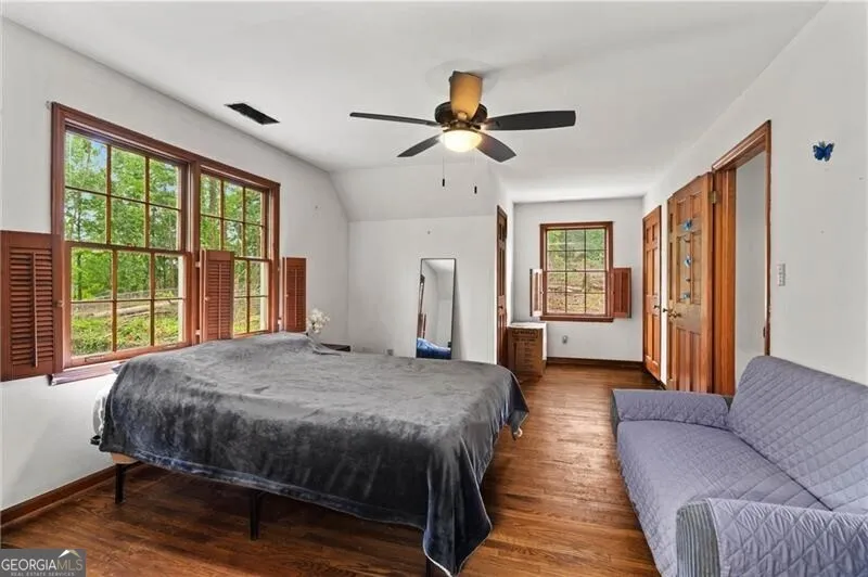 61 Sherwood LN SE Marietta, GA 30067