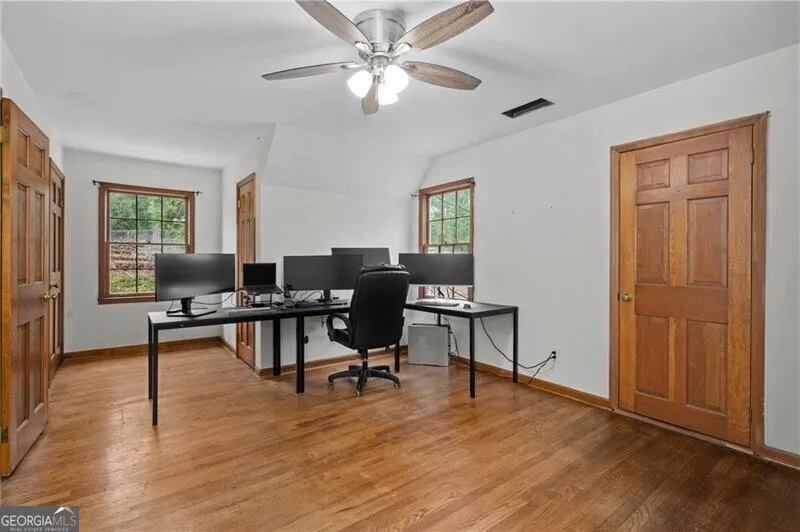 61 Sherwood LN SE Marietta, GA 30067
