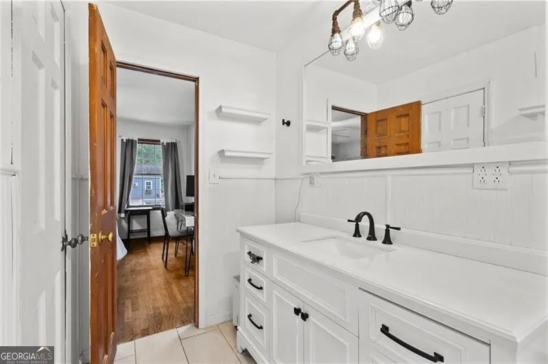 61 Sherwood LN SE Marietta, GA 30067