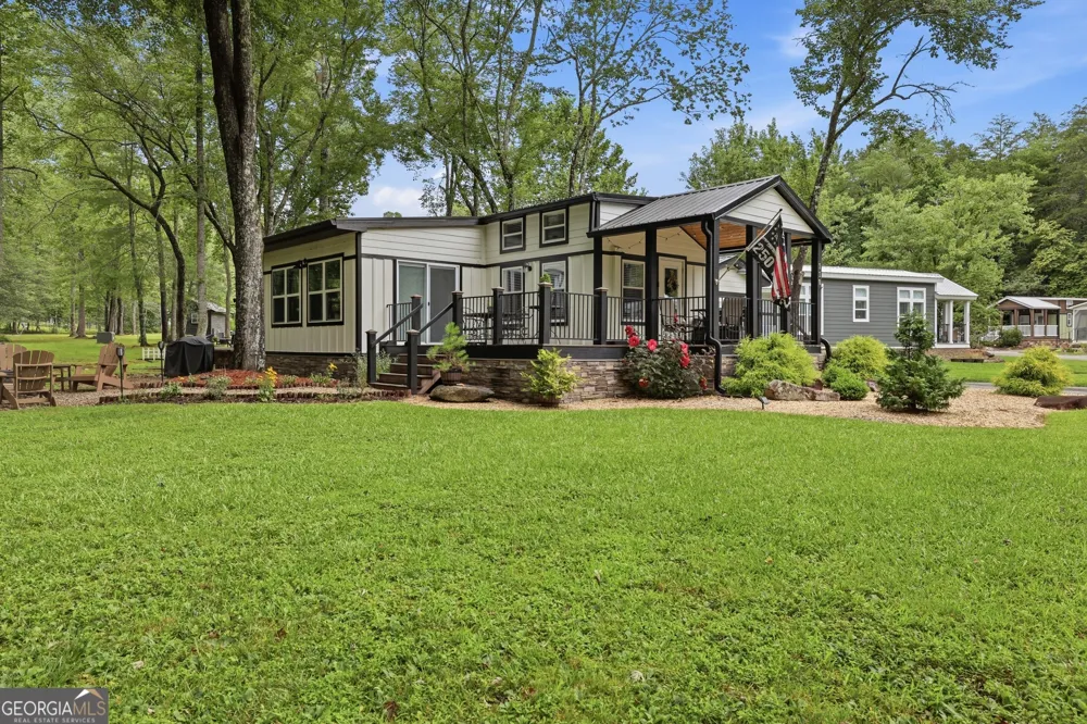 4960 Laurel Lodge RD Clarkesville, GA 30523