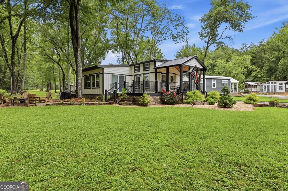 4960 Laurel Lodge RD Clarkesville, GA 30523