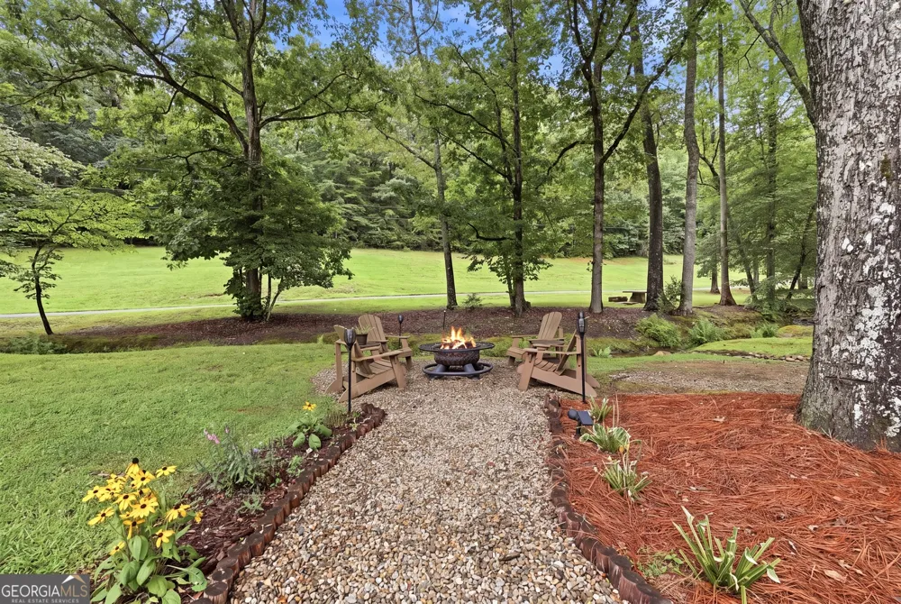4960 Laurel Lodge RD Clarkesville, GA 30523