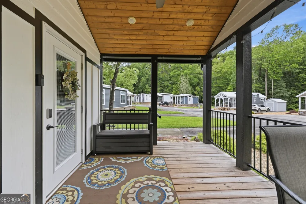 4960 Laurel Lodge RD Clarkesville, GA 30523