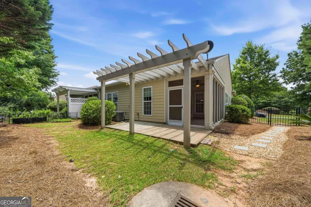 1371 Summer Hollow RD Greensboro, GA 30642