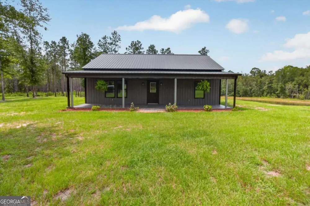 660 Old Manassas Foy RD Register, GA 30452