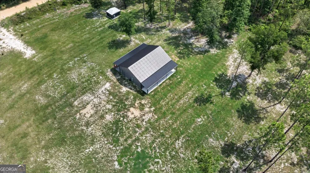 660 Old Manassas Foy RD Register, GA 30452