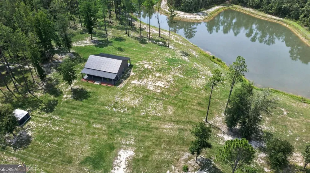 660 Old Manassas Foy RD Register, GA 30452