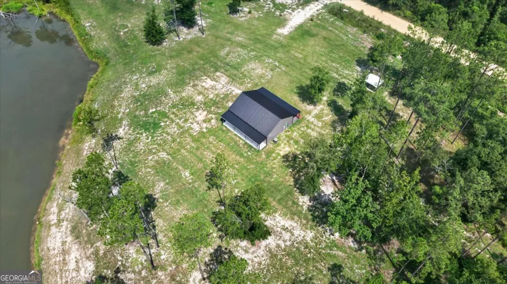 660 Old Manassas Foy RD Register, GA 30452