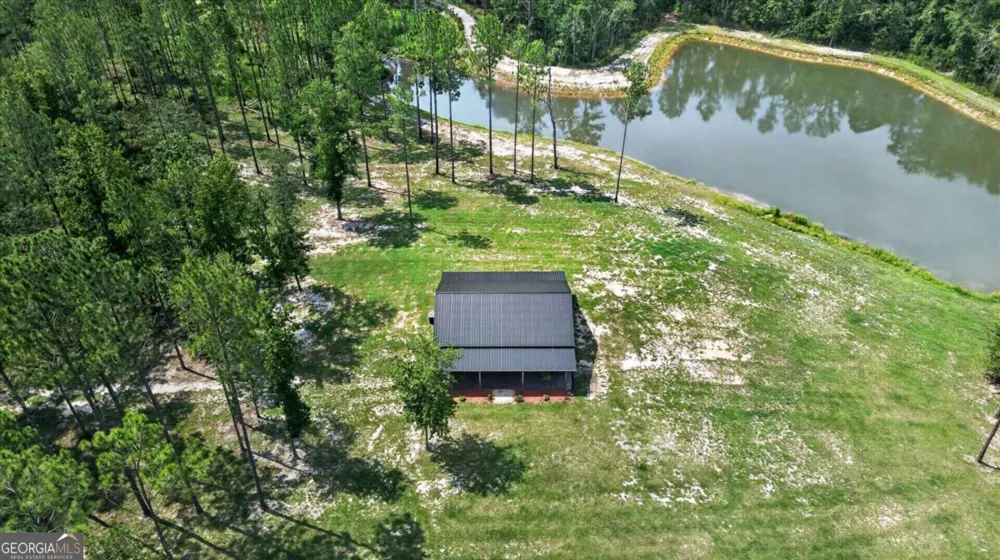 660 Old Manassas Foy RD Register, GA 30452