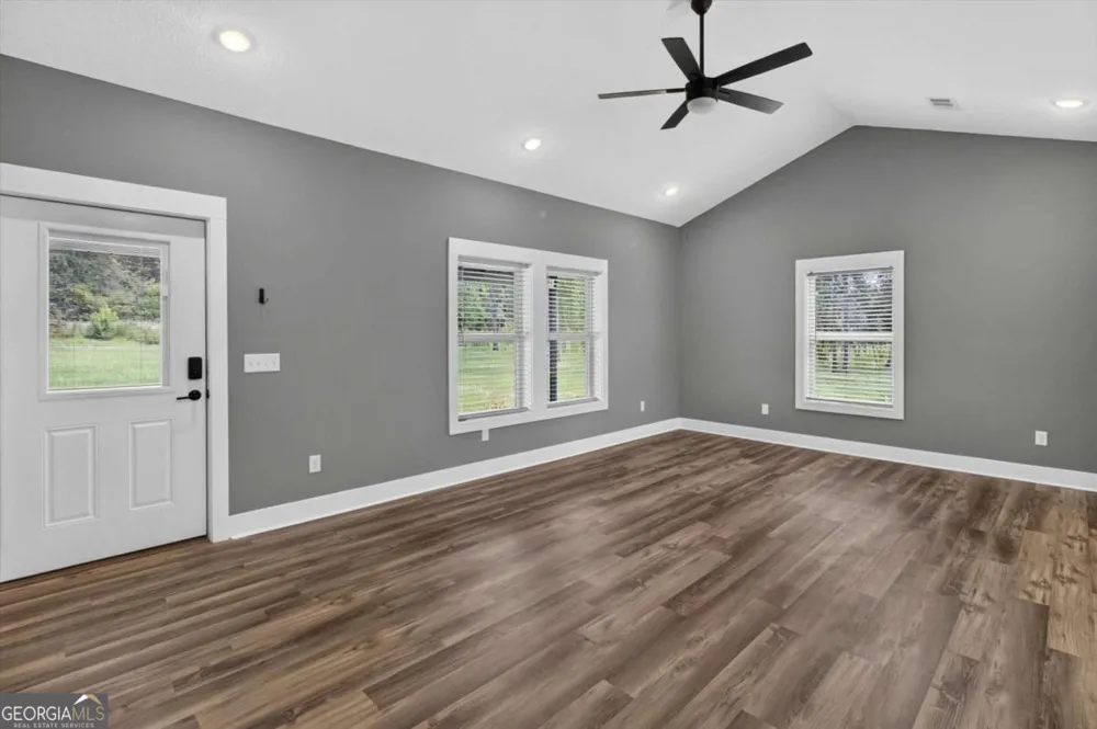 660 Old Manassas Foy RD Register, GA 30452