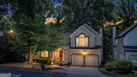 3165 Park Chase
