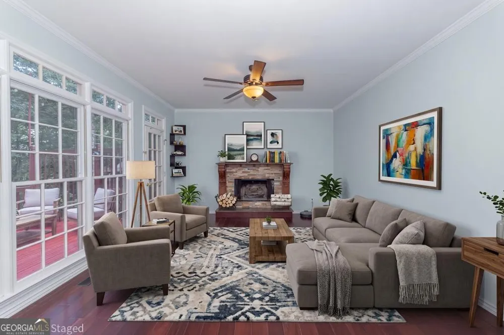 3165 Park Chase Alpharetta, GA 30022