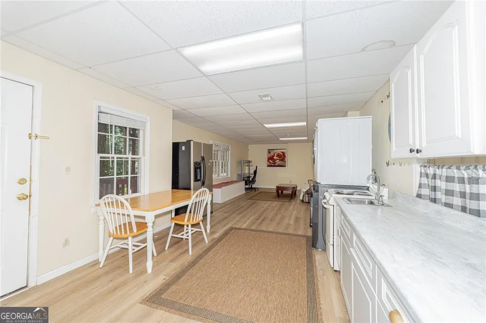 3165 Park Chase Alpharetta, GA 30022