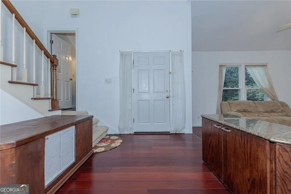 3165 Park Chase Alpharetta, GA 30022
