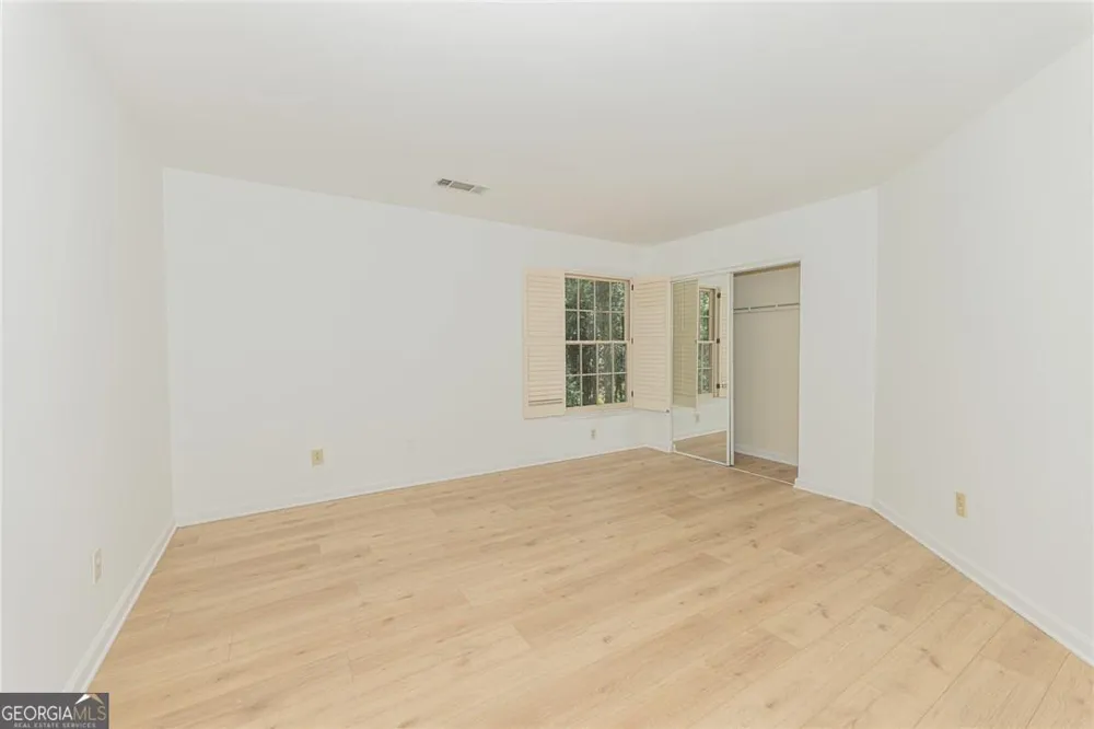 3165 Park Chase Alpharetta, GA 30022