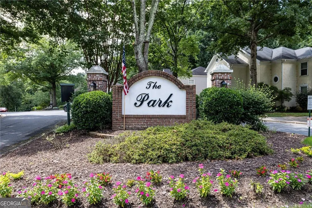 3165 Park Chase Alpharetta, GA 30022