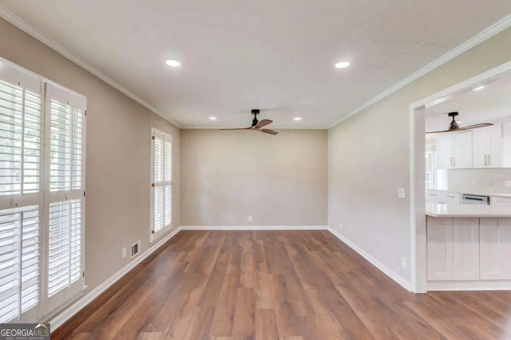 4461 S Roberts DR Sugar Hill, GA 30518