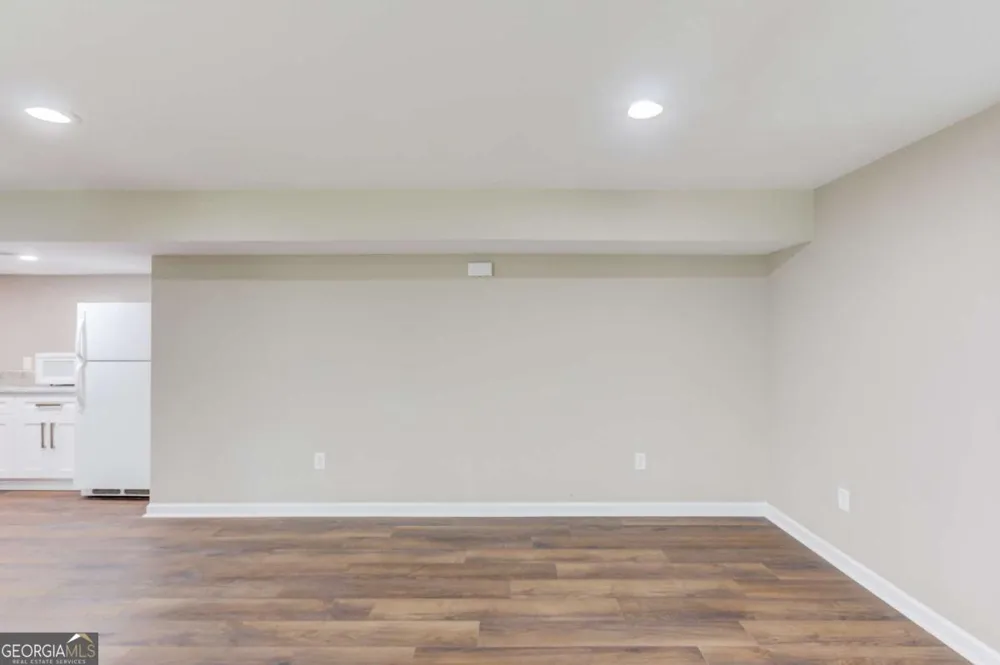 4461 S Roberts DR Sugar Hill, GA 30518