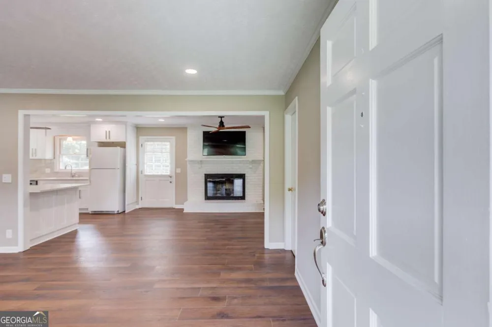 4461 S Roberts DR Sugar Hill, GA 30518