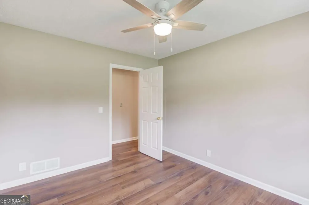 4461 S Roberts DR Sugar Hill, GA 30518