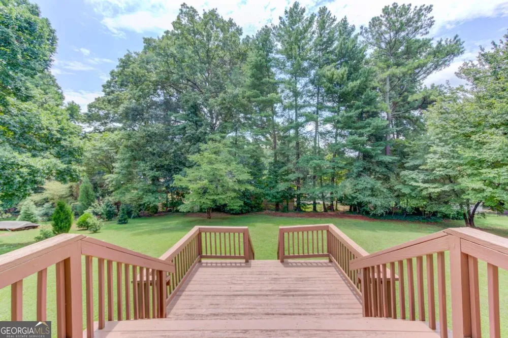 4461 S Roberts DR Sugar Hill, GA 30518