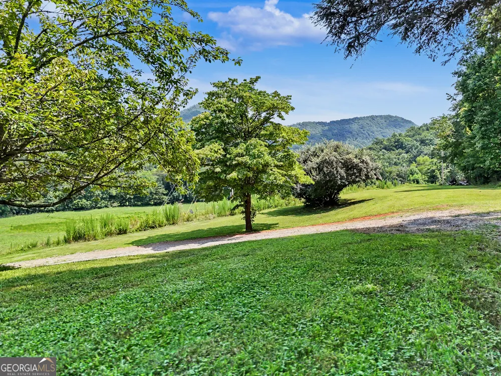 3429 Fodder Creek RD Hiawassee, GA 30546