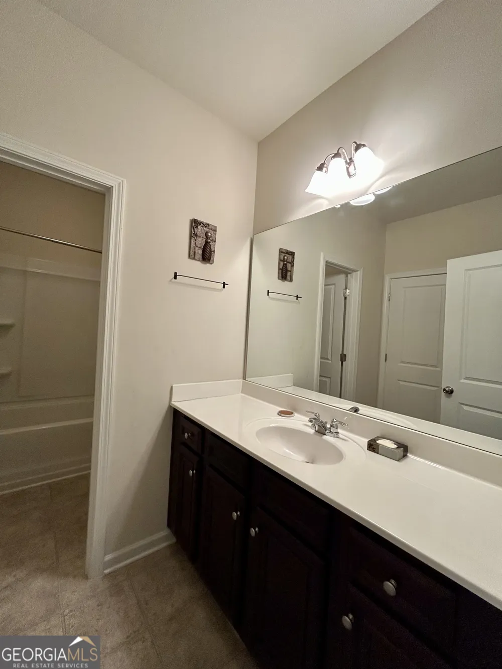 4355 Luke WAY Ellenwood, GA 30294
