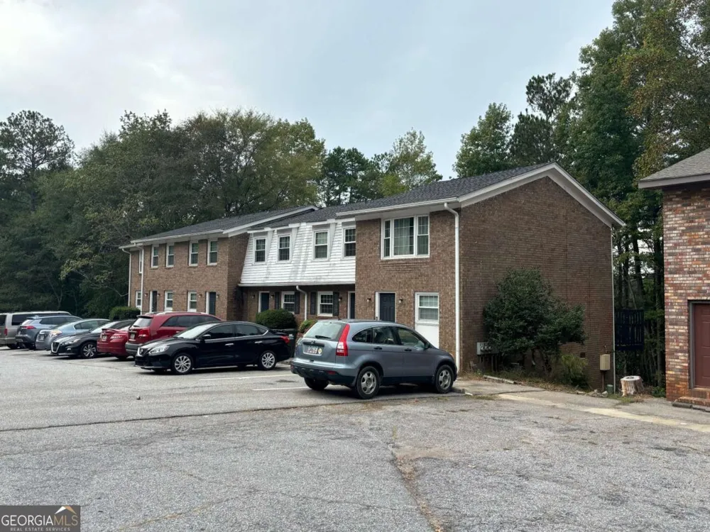 180 Chalfont LN Athens, GA 30606