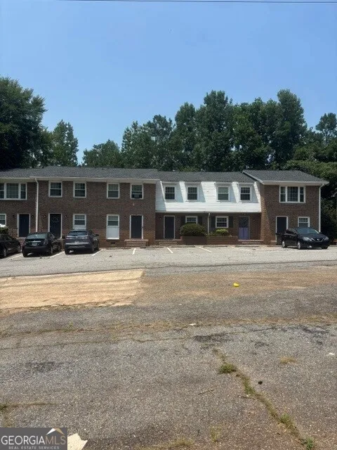 180 Chalfont LN Athens, GA 30606