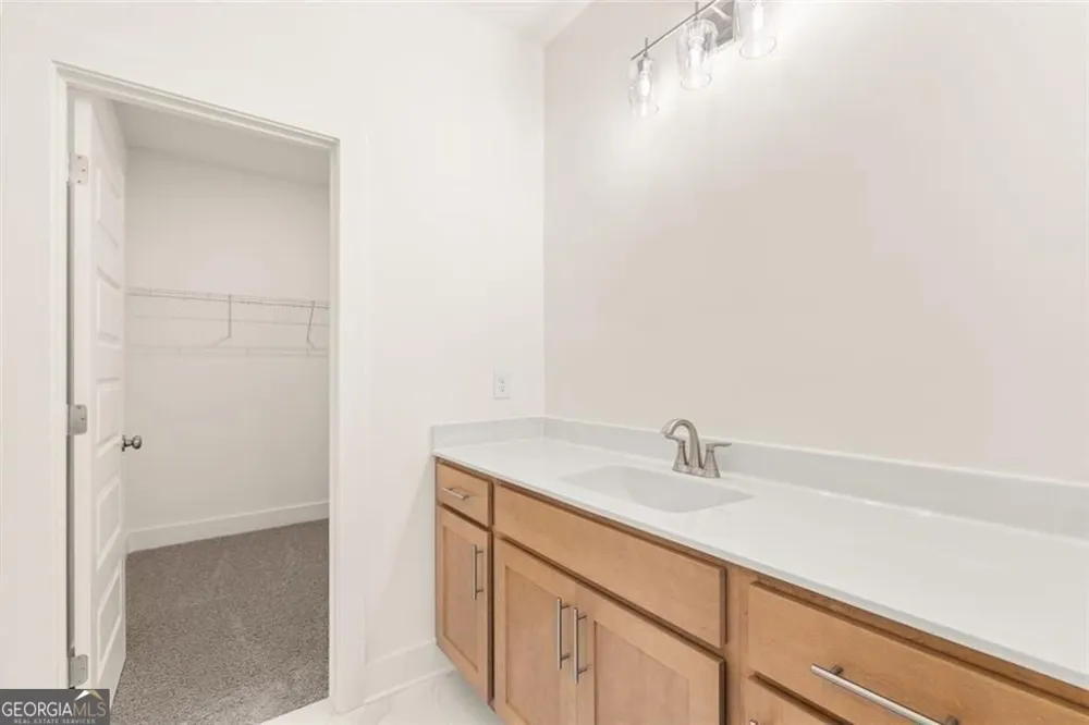 8290 Creekside Overlook DR Gainesville, GA 30506
