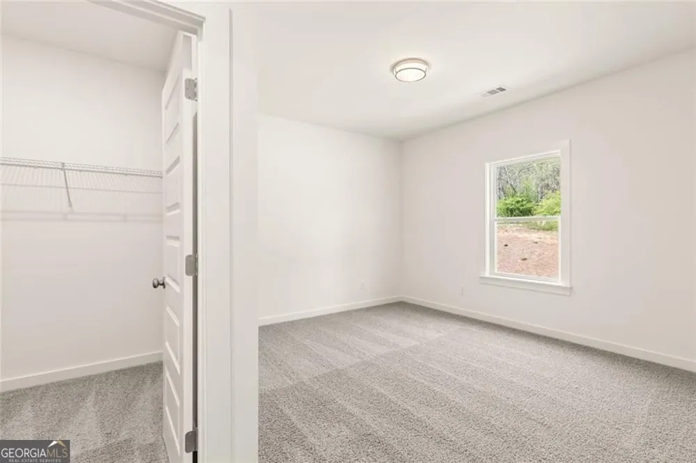 8290 Creekside Overlook DR Gainesville, GA 30506