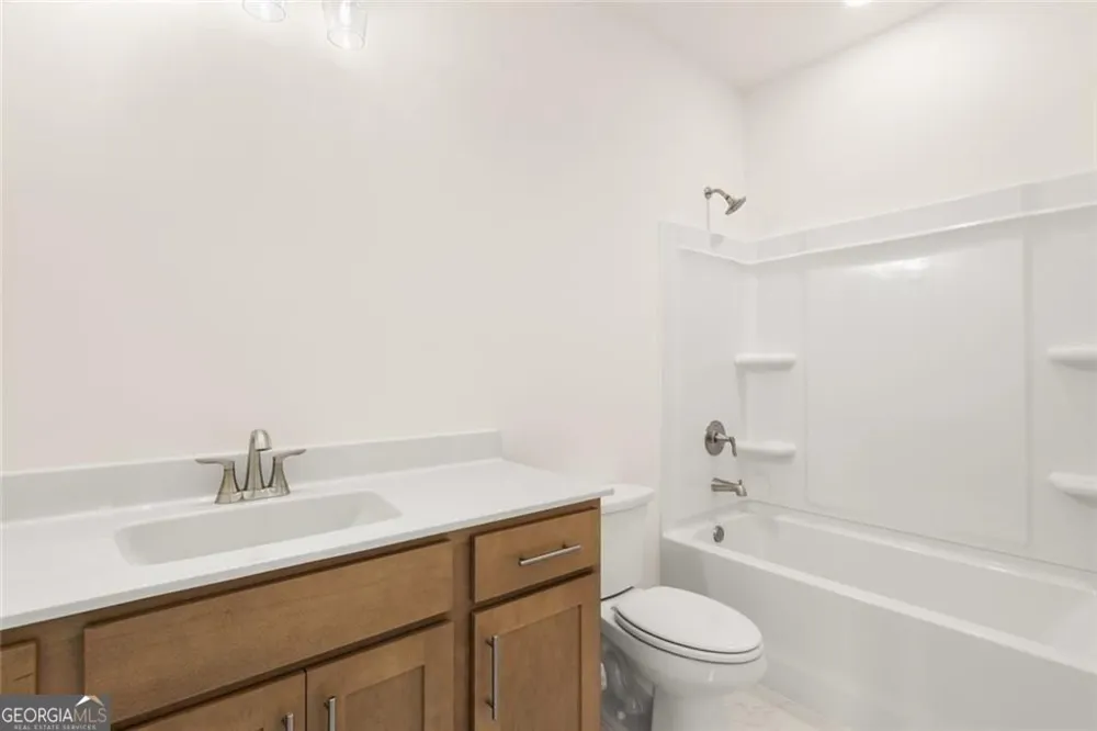 8290 Creekside Overlook DR Gainesville, GA 30506